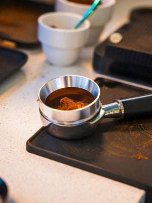 EIGHT OUNCE ESSENTIALS Dosing Funnel (58mm) - Timberline Coffee School